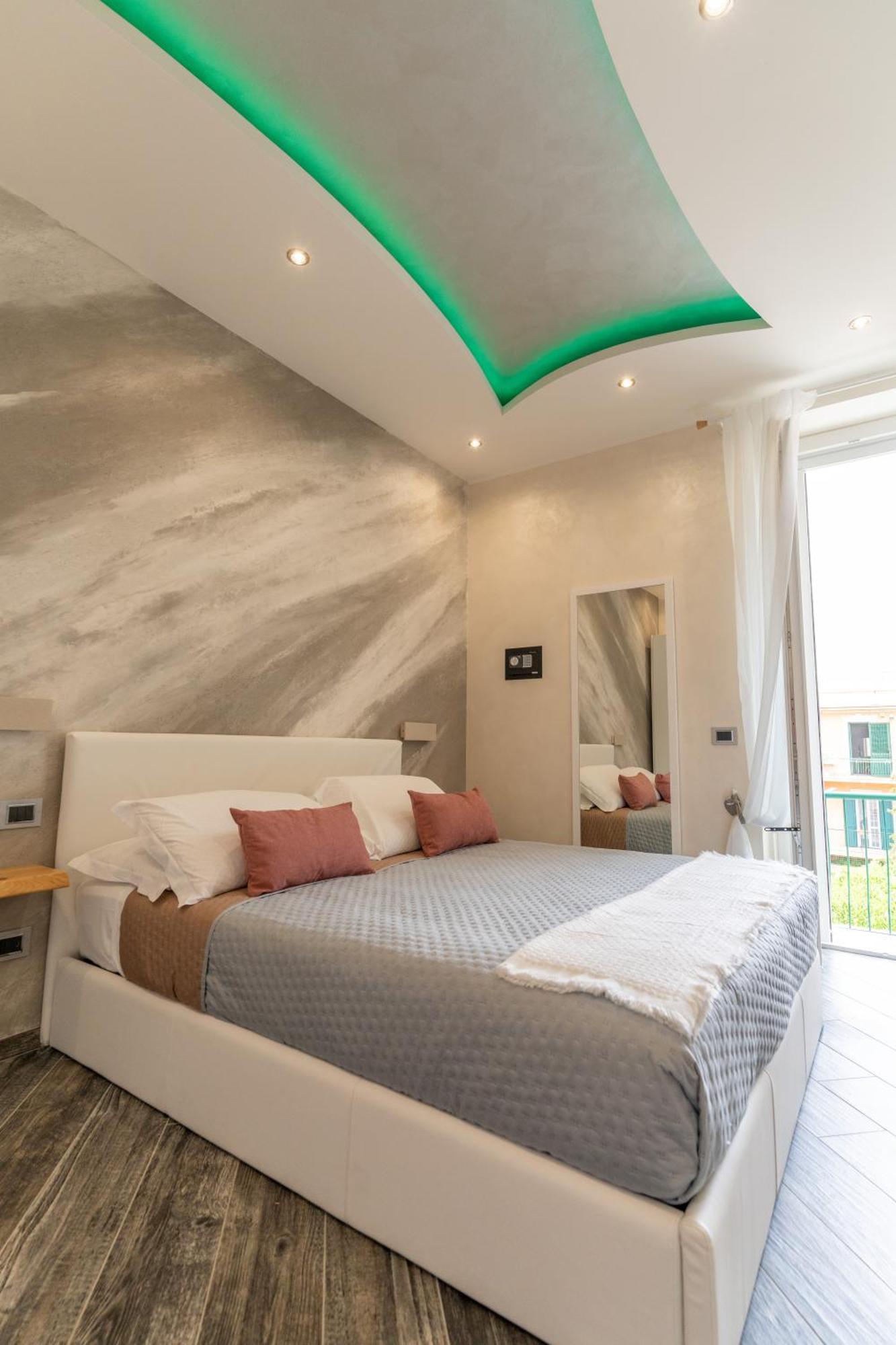 Suites Matteotti 57 Civitavecchia Exterior foto